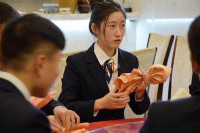 酒店管理中的礼仪服务 提升宾客体验的关键要素